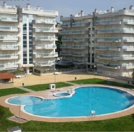 Apartamento Para 4-6 Personas En Larimar سالو المظهر الخارجي الصورة